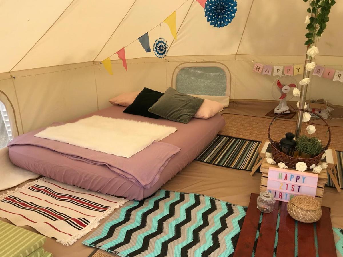 Glamping Kaki - Medium Bell Tent Сингапур Екстериор снимка