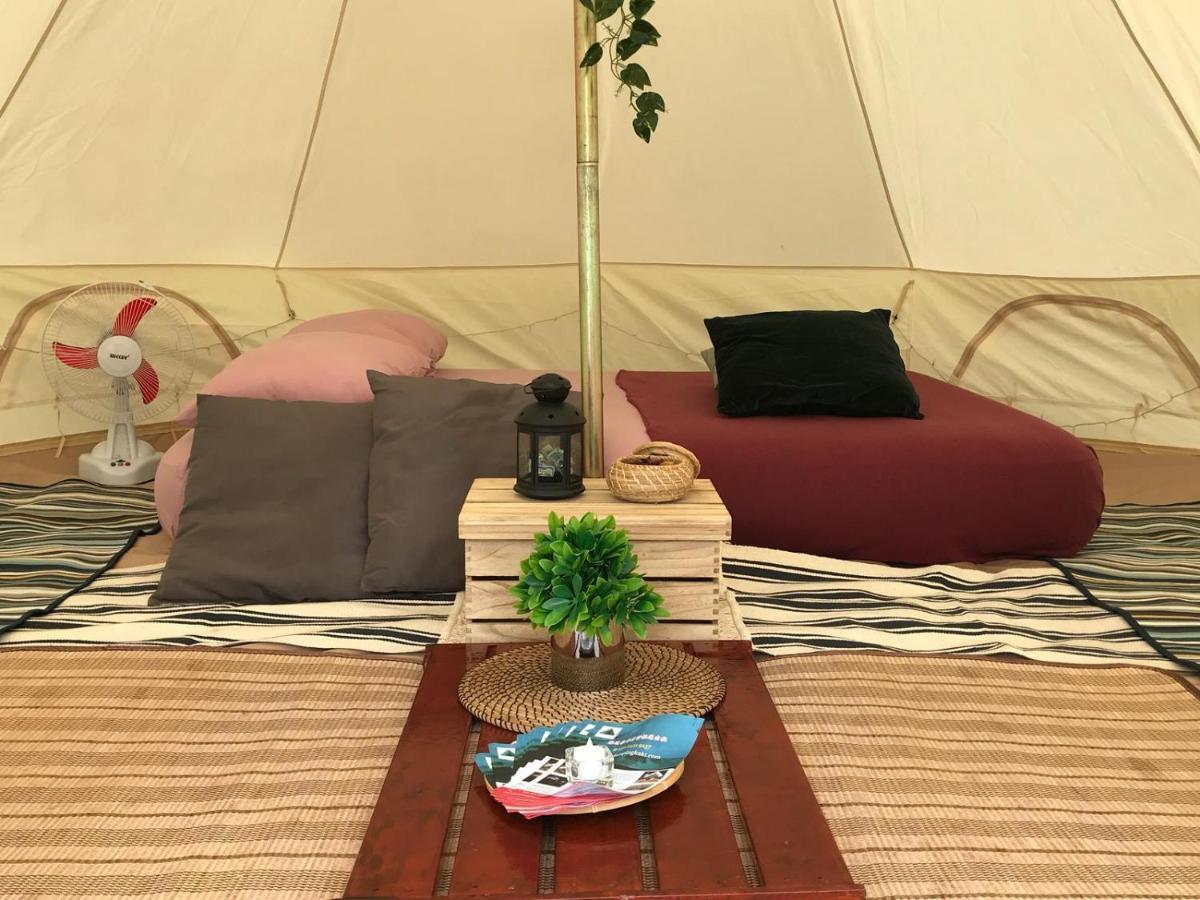 Glamping Kaki - Medium Bell Tent Сингапур Екстериор снимка